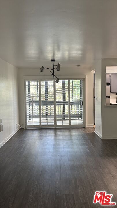 Foto del edificio - 10205 Summertime Ln