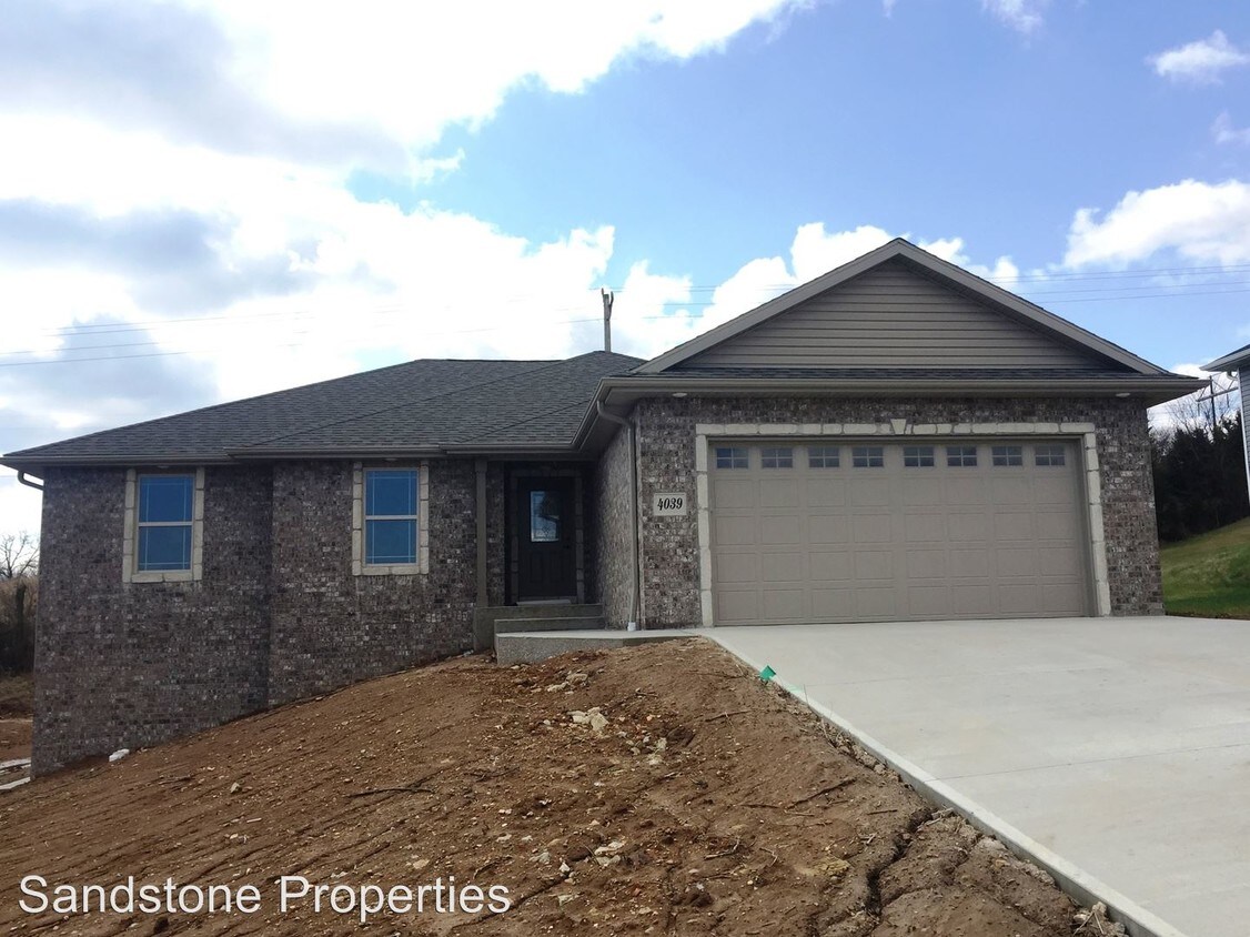 4039 Westminister Dr, Jefferson City, MO 65109 House Rental in