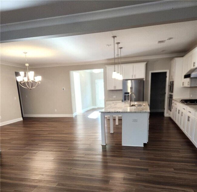 Building Photo - 5148 Golden Oak Cv