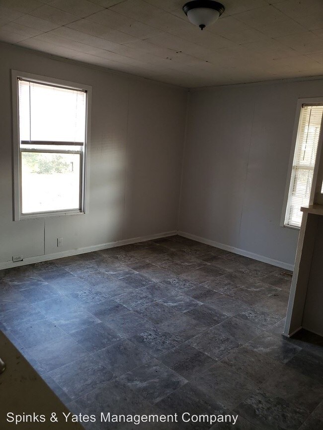 Foto del edificio - 2 br, 1 bath House - 613 Wellington St
