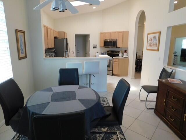 Foto del edificio - 6797 Southport Dr