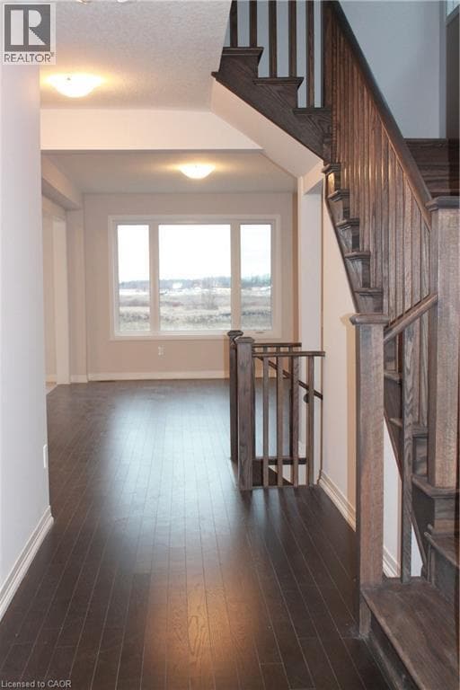 Building Photo - 149 Blacklock St