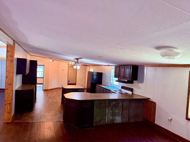 Foto del edificio - 754 Garrett Creek Loop