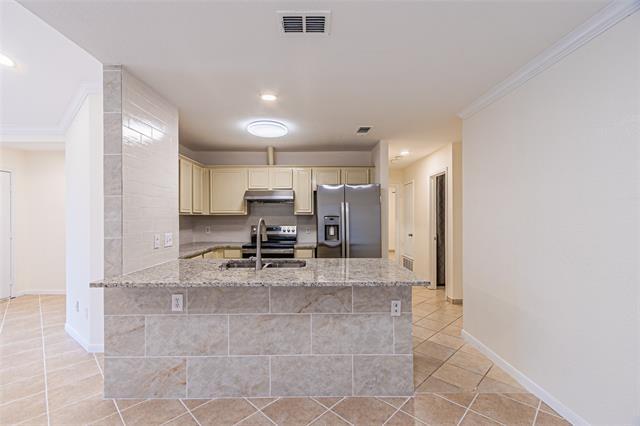 Foto del edificio - 8028 Cannonwood Dr