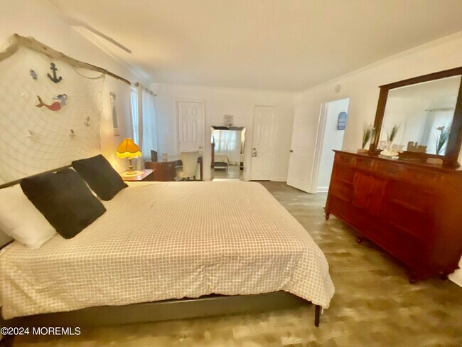 Foto del edificio - 364 Westwood Ave