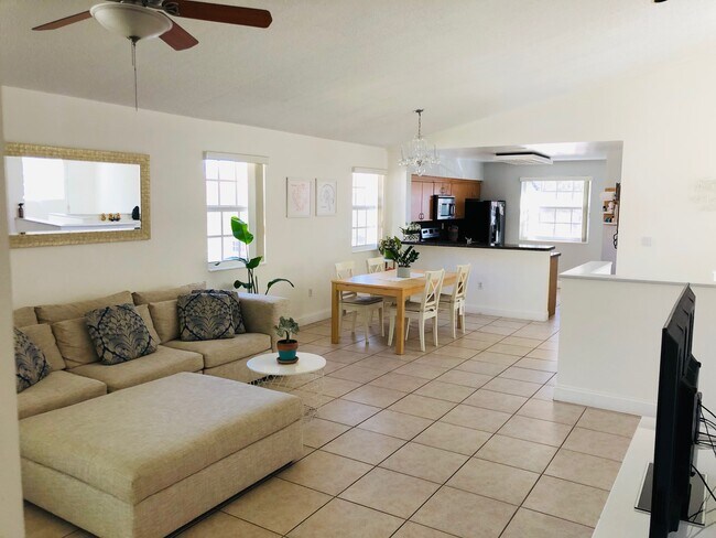 Foto del edificio - 14715 Balgowan Rd