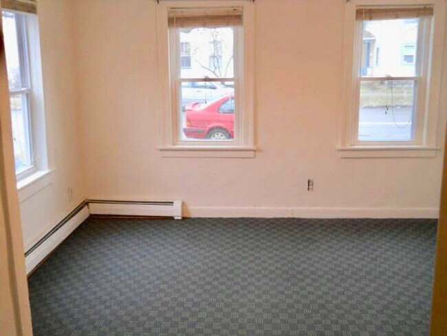 Bedroom, #2 - 127 N Winooski Ave