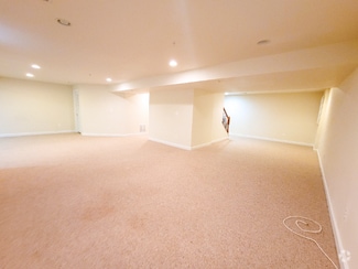 Building Photo - 2702 Millwood Way