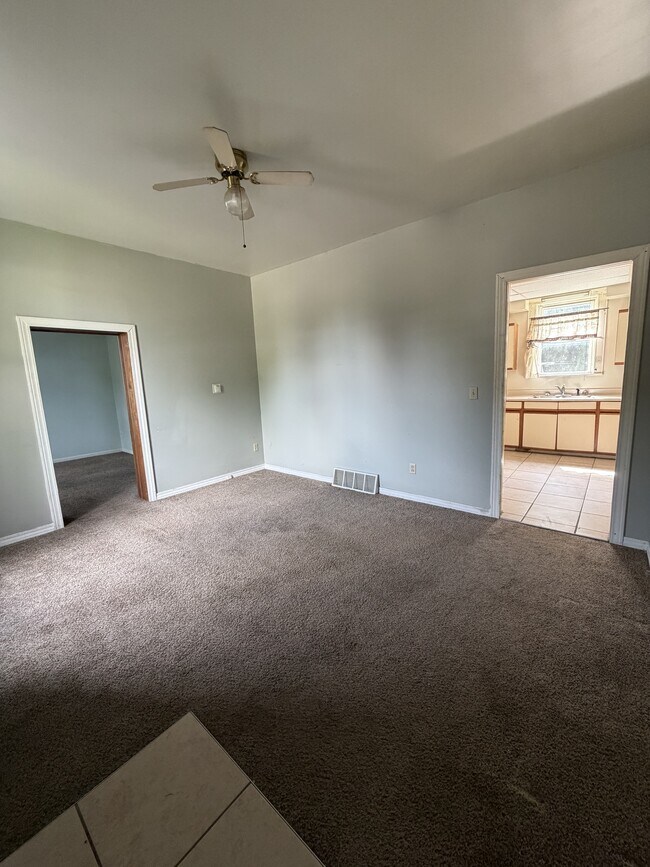 Building Photo - 2237 Bingham