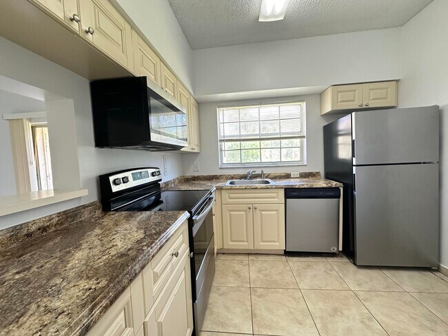 Foto del edificio - 891 Cypress Park Way