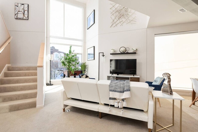 Building Photo - 890 Massachusetts Ave