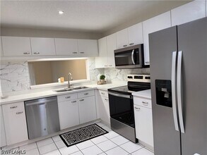 Building Photo - 7750 Jewel Ln