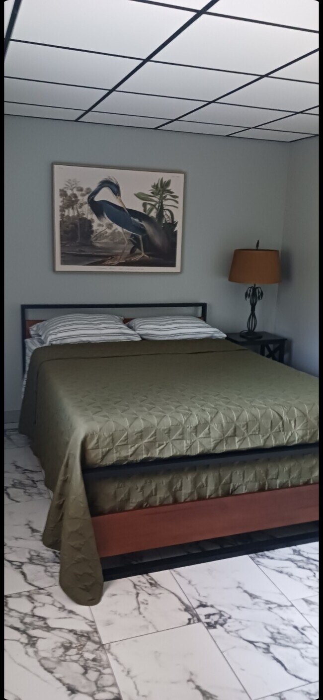 Foto del edificio - 7815 N Main St