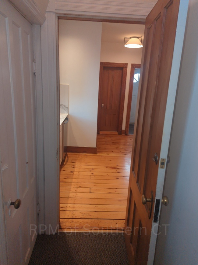 Foto del edificio - Fabulous 1-bedroom 1 bathroom in Norwalk