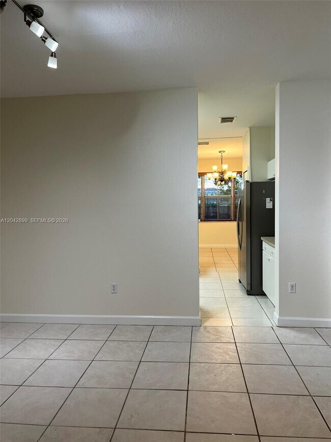 Building Photo - 10861 NW 85th Terrace