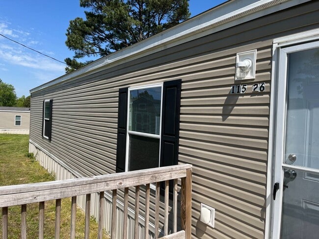 Building Photo - 115 High Ridge Ct