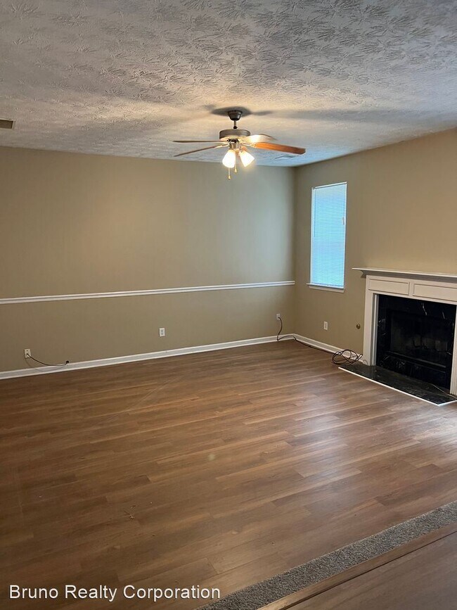 Building Photo - 5 br, 2.5 bath House - 8128 Amanda Lane
