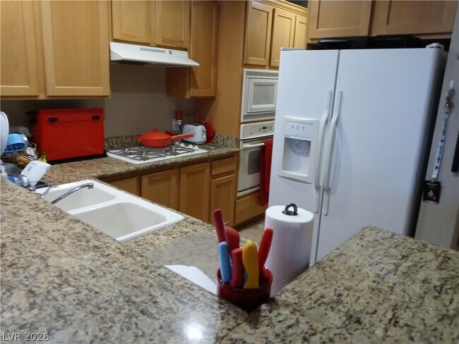 Foto del edificio - 31 E Agate Ave