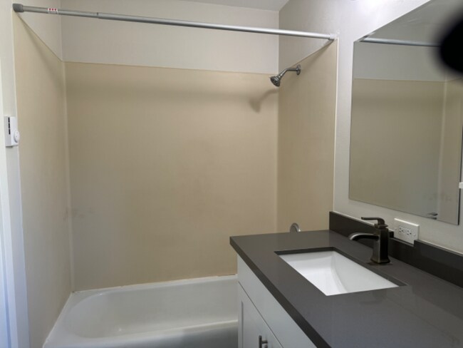 Foto del edificio - 2312 N 134th St