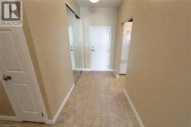 Photo du bâtiment - 5 Ogilvie St