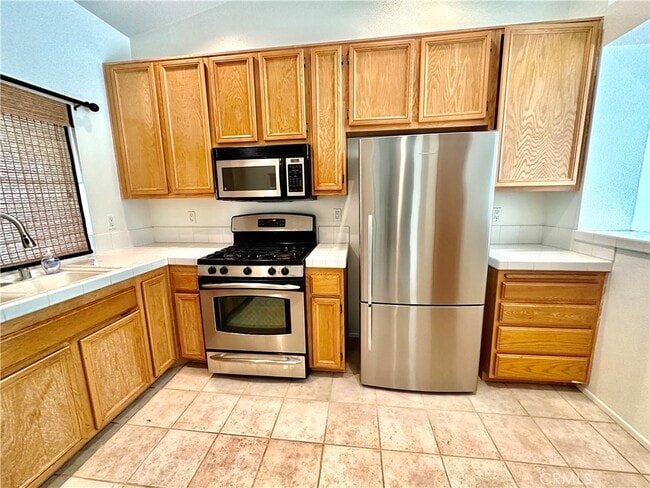 Building Photo - 214 Chaumont Cir