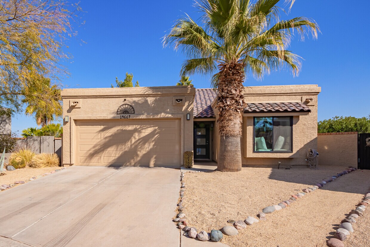 Foto principal - 14667 N Love Ct