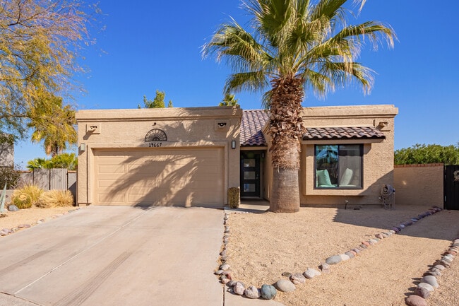 14667 N Love Ct