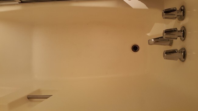Bath tap - 11176 Huston St
