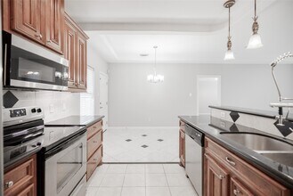 Building Photo - 13165 Snow Ln