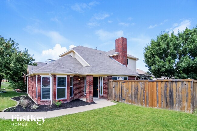 Foto del edificio - 501 Timber Way Dr
