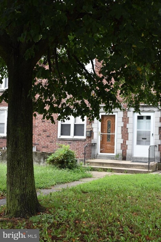 552 S 4th St, Darby, PA 19023 Townhome Rentals in Darby PA