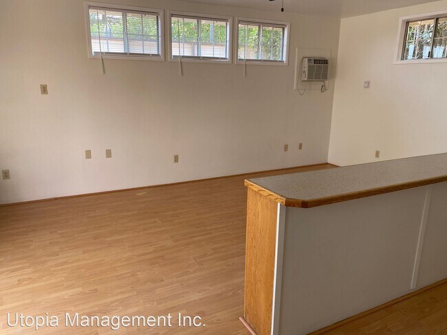 Foto del edificio - 1 br, 1 bath House - 35458 80th St. East
