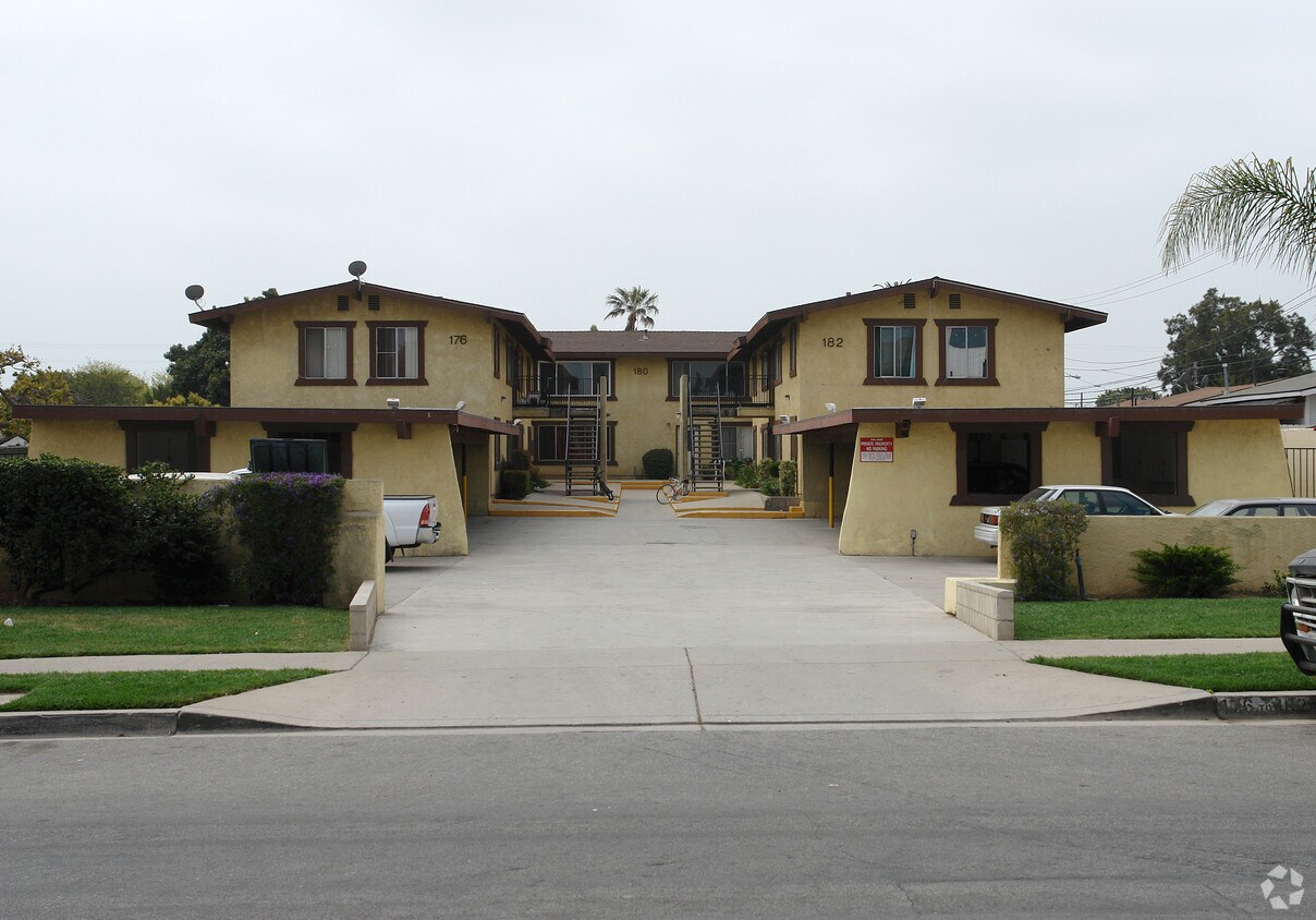 Foto principal - 176-182 W Ramona St