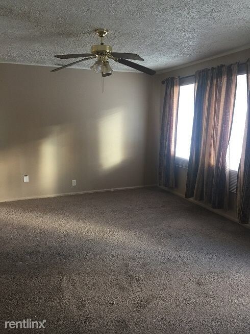 Foto del edificio - 3 br, 1 bath House - 1314 Warwick Dr