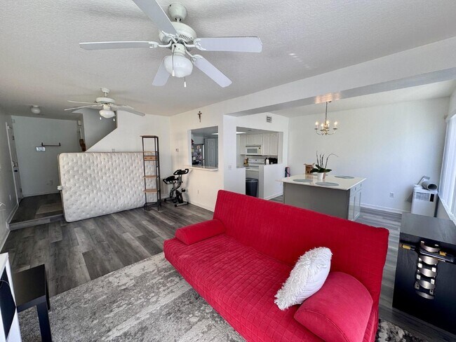 Building Photo - Modern 3-Bedroom rental in Davenport, FL
