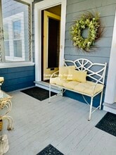 Building Photo - 118 Governor Winthrop Rd