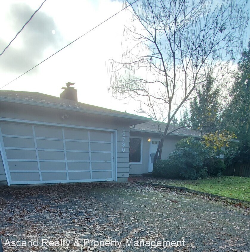 Primary Photo - 3 br, 2 bath House - 10790 NW Cornell Rd.