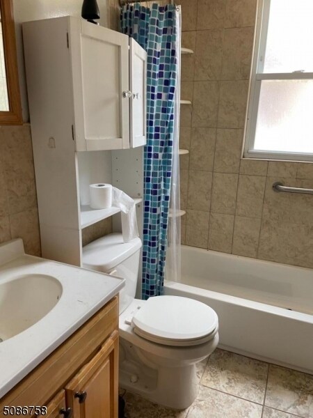 Foto del edificio - 280 N 7th St