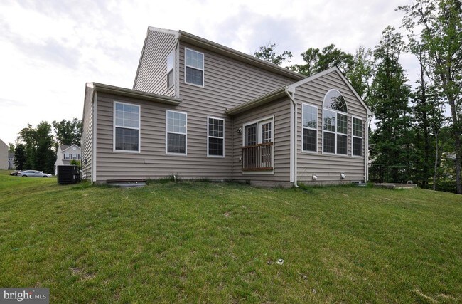 Building Photo - 41 Colemans Mill Dr
