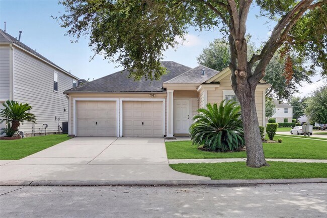Foto del edificio - 12835 Wisteria Park Dr