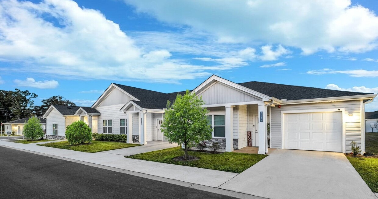 Whisper Creek Village Townhomes for Rent Milton, FL