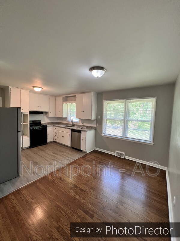 Building Photo - 202 NE 74th Terrace