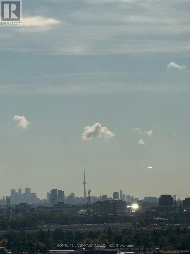 Photo du bâtiment - 7890 Jane St