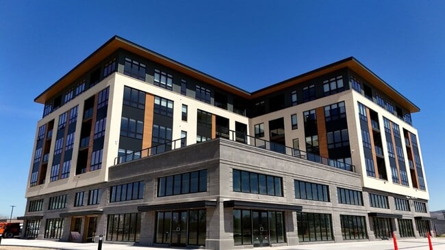 Building Photo - War Eagle Apartments