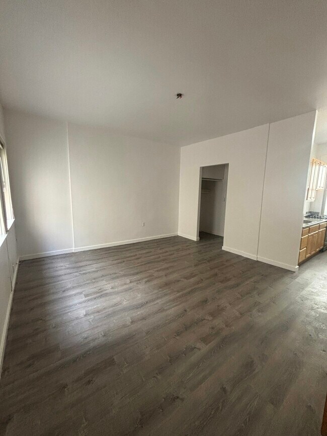 Foto del edificio - 1122 Sutter St