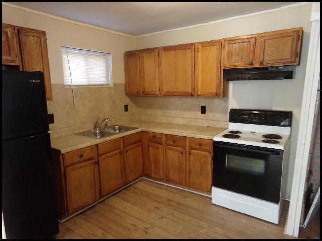 Building Photo - 1320 Adams St