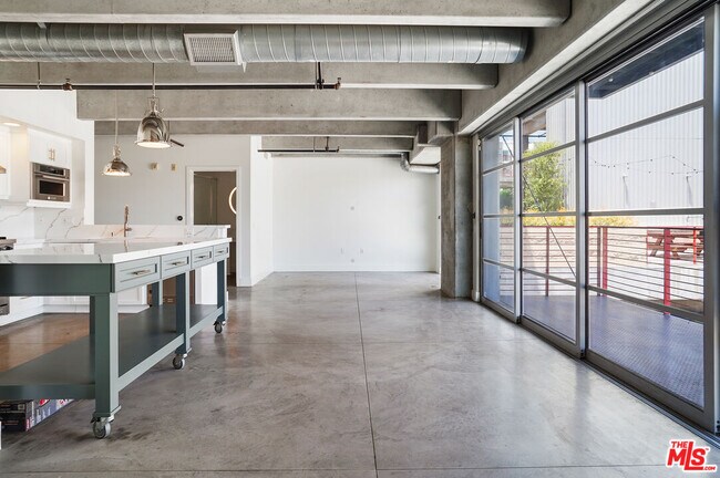 Foto del edificio - 4141 Glencoe Ave