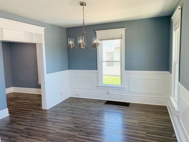 Foto del edificio - 1525 S Main St