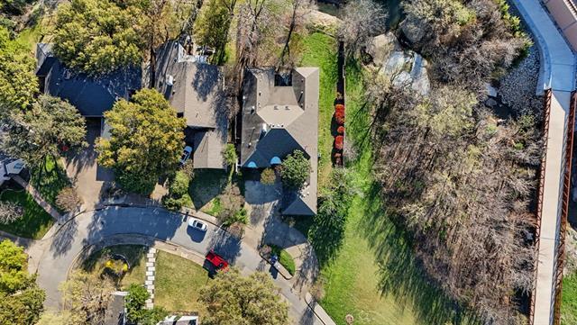 Foto del edificio - 7012 Duffield Dr