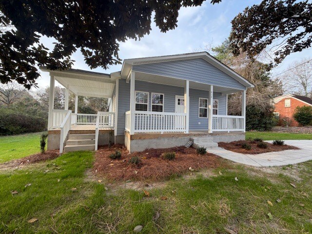 Building Photo - 412 E Donaldson Ave